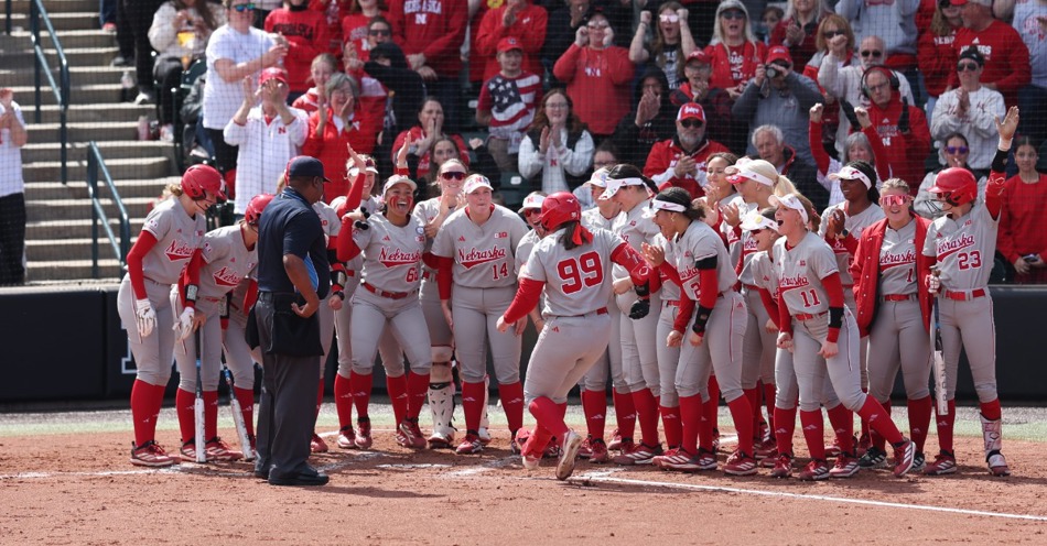 Huskers Hit Four Homers En Route to Series Win Over No. 7 Bruins