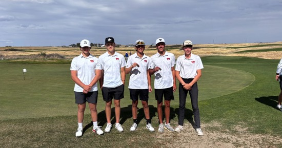 McCook Golf Team Finishes 5th at Gothenburg