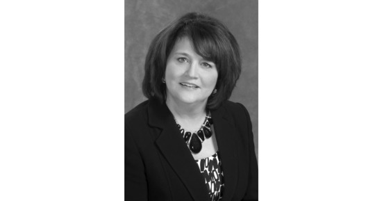 Edward Jones Financial Advisor Sharleen Riemenschneider Receives Recognition from Forbes|SHOOK®