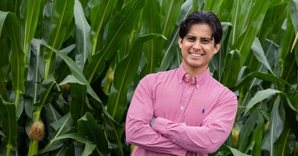 Vladimir Torres-Rodriguez, a research assistant professor in agronomy and horticulture, checks on corn growing in an East Campus nursery plot used by the Schnable Lab team. From their work with Nebraska’s James Schnable, Torres-Rodriguez and Guangchao Sun helped an international team identify a hidden layer of genetic control within the DNA of corn. (Liz McCue/University Communication and Marketing)