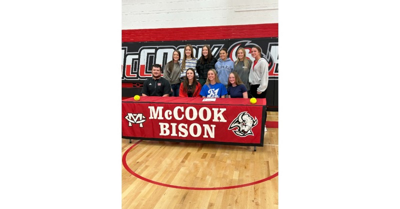 Former McCook Softball Standout Malia Hilker Signs with MCC